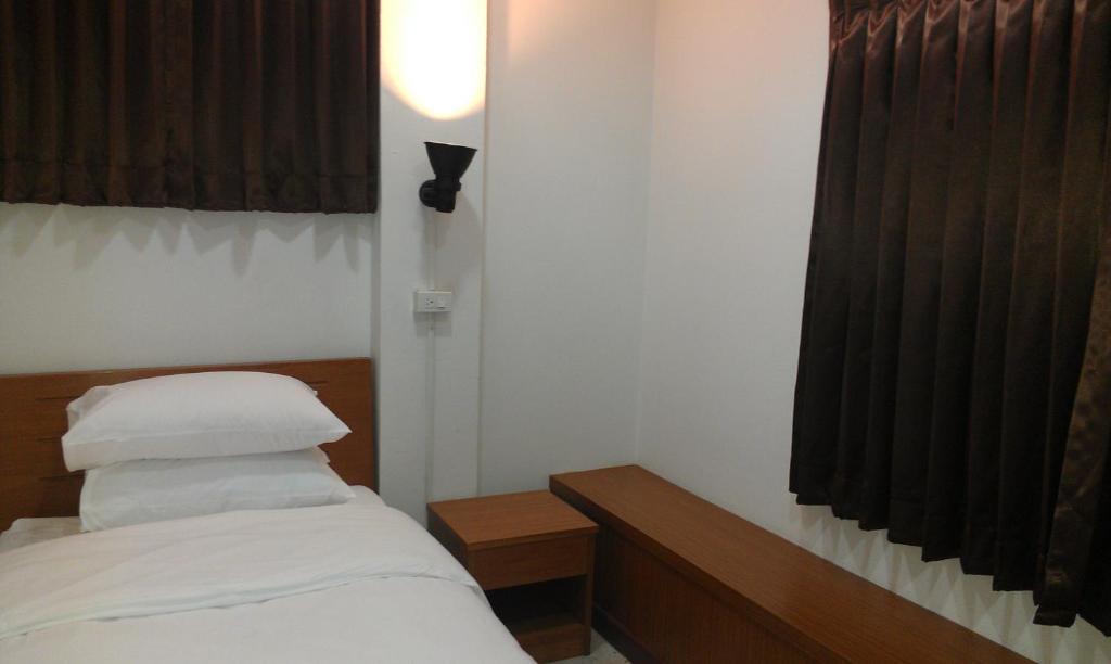 เดอะ นุก ประตูน้ำ Bed & Breakfast กรุงเทพมหานคร ห้อง รูปภาพ
