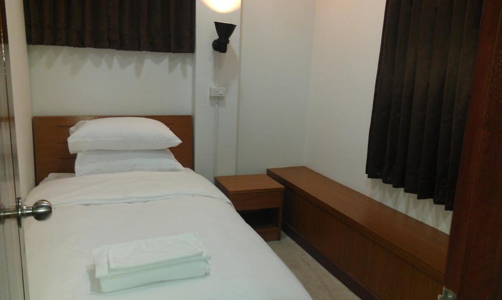 เดอะ นุก ประตูน้ำ Bed & Breakfast กรุงเทพมหานคร ห้อง รูปภาพ